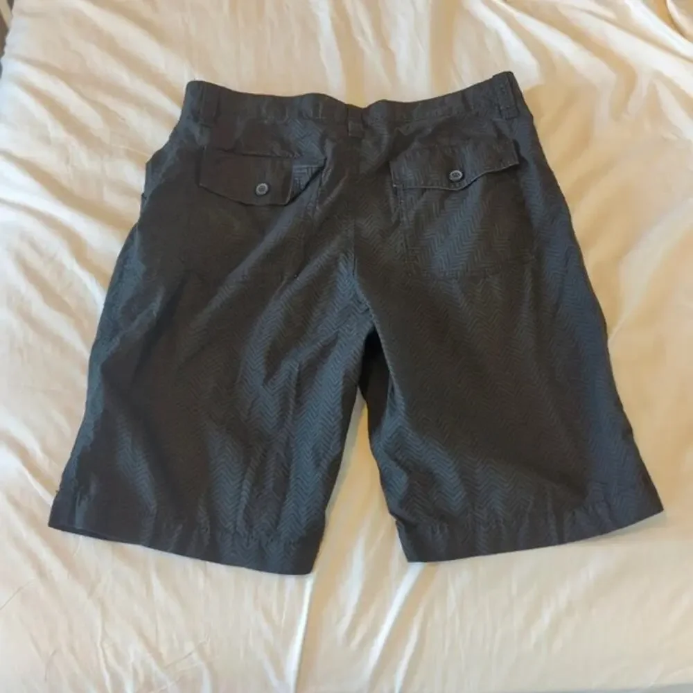 Old Navy Surplus Men's Shorts – Casual Cargo Style Shorts